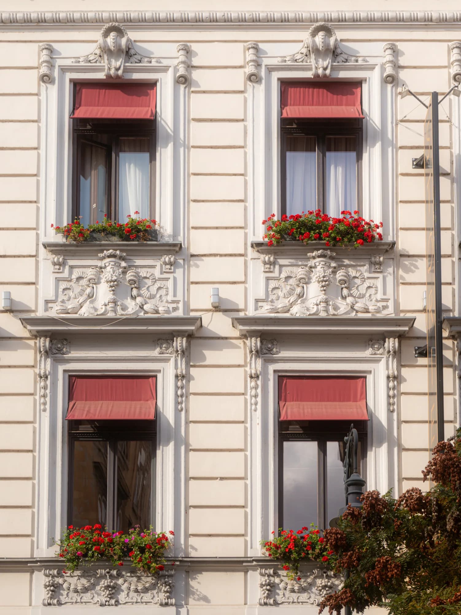 ÉPAINOS, Budapest, October 2025